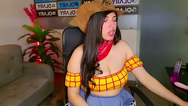 Snapshot of Violetta_Swett_ chatting on 22, 10, 2025 Violetta Swett online show from 22, 10, 2025