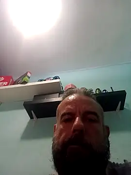 Snapshot of kikecastella chatting on 20, 10, 2025 kikecastella online show from 20, 10, 2025