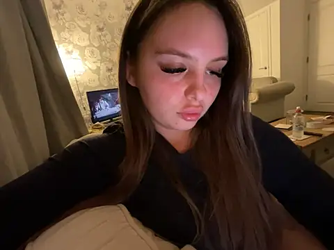 EllaStarrxxx online show from 28, 10, 2025