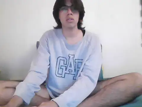 Sunny Pebble online show from 1, 12, 2025