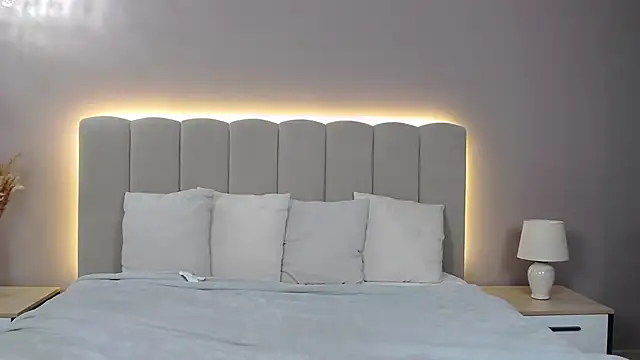 DianaMello online show from 17, 12, 2025