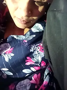 Snapshot of Priyanka_hot54 chatting on 22, 12, 2025 Priyanka hot54 online show from 22, 12, 2025