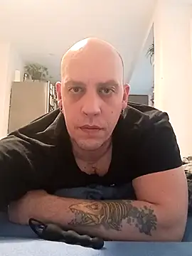 Kobradera1984 online show from 5, 12, 2025