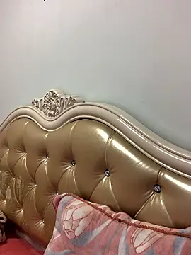 Snapshot of Mile-m chatting on 10, 1, 2026 Mile-m online show from 10, 1, 2026