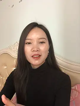 Snapshot of Mile-m chatting on 2, 3, 2026 Mile-m online show from 2, 3, 2026