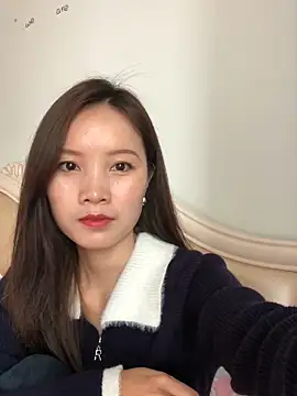 Snapshot of Mile-m chatting on 12, 3, 2026 Mile-m online show from 12, 3, 2026