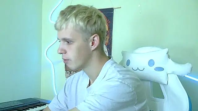  Timmy Boy  online show from 5, 10, 2025