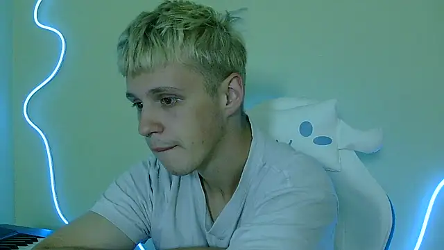  Timmy Boy  online show from 7, 10, 2025