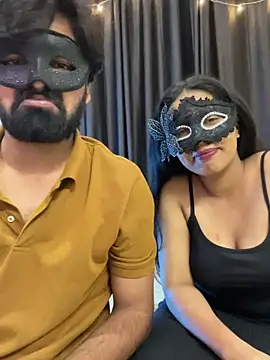 vickyandtania online show from 20, 12, 2025