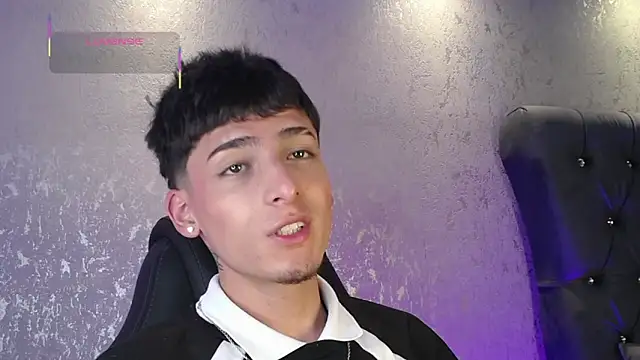 MateoMitchell online show from 30, 11, 2025