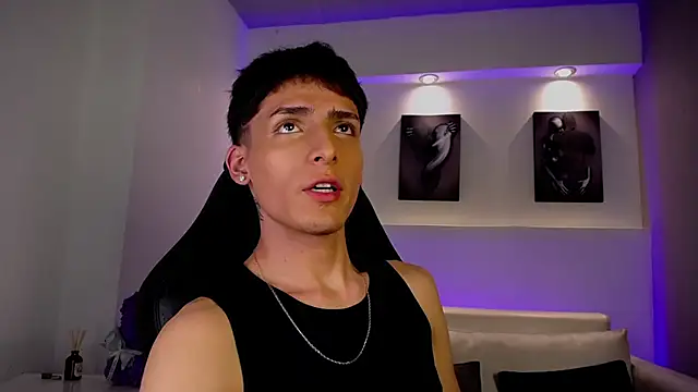 Snapshot of MateoMitchell chatting on 2, 2, 2026 MateoMitchell online show from 2, 2, 2026