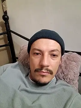 mrDEV1L online show from 6, 10, 2025