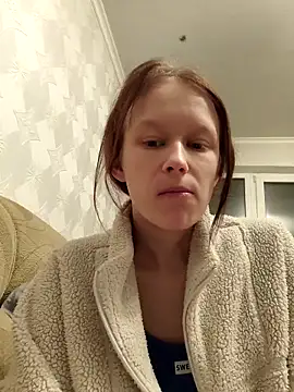 Snapshot of AlettaPaltrova chatting on 4, 10, 2025 AlettaPaltrova online show from 4, 10, 2025