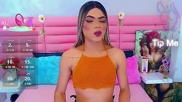 Snapshot of miss_dania75 chatting on 13, 11, 2025 miss dania75 online show from 13, 11, 2025