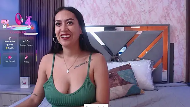 Mature juliana1 online show from 12, 10, 2025