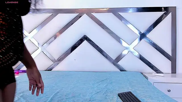 Snapshot of daenerysxxx chatting on 12, 11, 2025 daenerysxxx online show from 12, 11, 2025