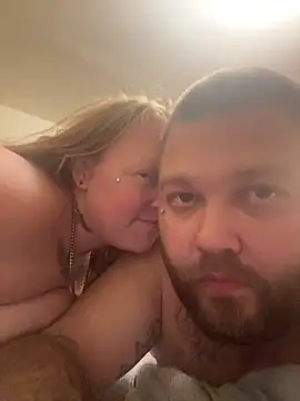 Snapshot of sunshinemielos chatting on 5, 10, 2025 sunshinemielos online show from 5, 10, 2025