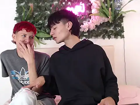 Snapshot of alex_russo__ chatting on 8, 11, 2025 alex russo online show from 8, 11, 2025