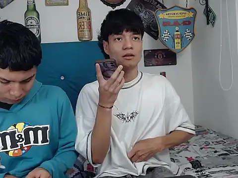 Snapshot of alex_russo__ chatting on 17, 3, 2026 alex russo online show from 17, 3, 2026