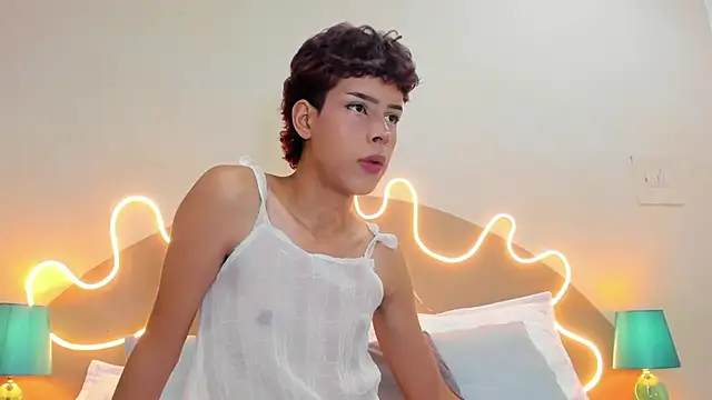Matty Jhons online show from 9, 10, 2025