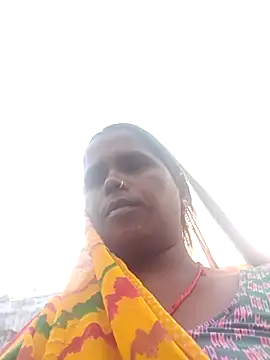 Snapshot of Janvi_tv chatting on 8, 10, 2025 Janvi tv online show from 8, 10, 2025