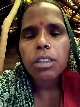 Snapshot of Janvi_tv chatting on 28, 10, 2025 Janvi tv online show from 28, 10, 2025