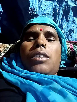 Snapshot of Janvi_tv chatting on 29, 10, 2025 Janvi tv online show from 29, 10, 2025