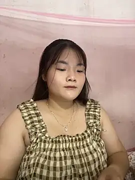 Beautiful-light22 online show from 4, 11, 2025