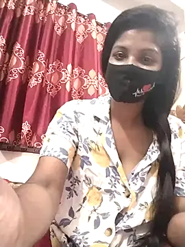 Snapshot of Queen-Any chatting on 30, 10, 2025 Queen-Any online show from 30, 10, 2025