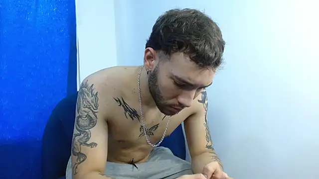 angel kyrozz online show from 5, 10, 2025