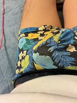 Snapshot of JinVelvet chatting on 23, 10, 2025 JinVelvet online show from 23, 10, 2025