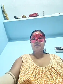 Snapshot of misti02 chatting on 11, 10, 2025 misti02 online show from 11, 10, 2025