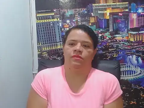 Snapshot of Biigg_xxx chatting on 29, 11, 2025 Biigg xxx online show from 29, 11, 2025