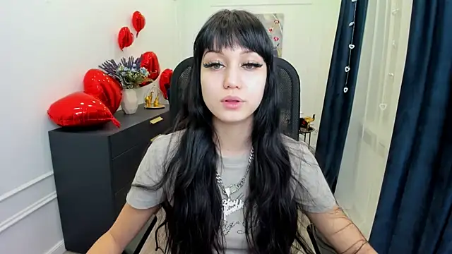 Snapshot of TiffanyYounge chatting on 13, 2, 2026 TiffanyYounge online show from 13, 2, 2026