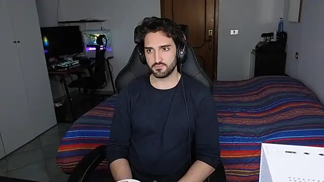 Al3xox02 online show from 1, 3, 2026