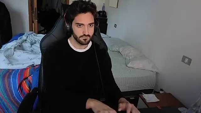 Al3xox02 online show from 1, 4, 2026