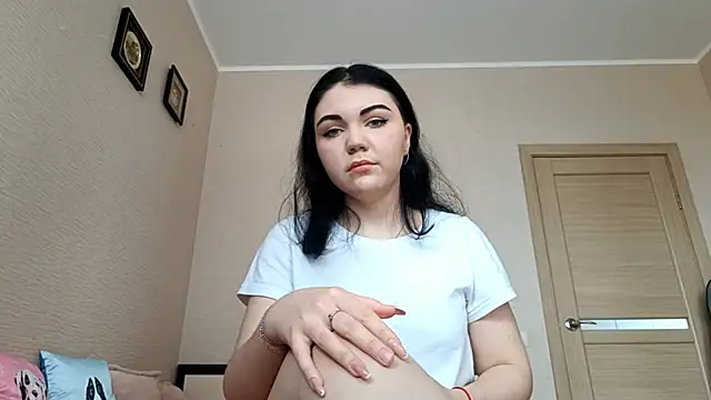 Abi bee online show from 13, 10, 2025