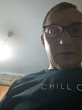 MeskaKurwa1988 online show from 13, 10, 2025