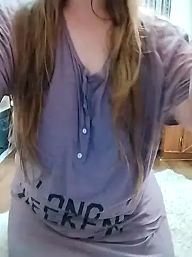 AugustRayn online show from 8, 10, 2025