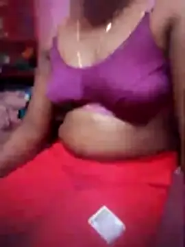 Snapshot of Eswar77 chatting on 26, 10, 2025 Eswar77 online show from 26, 10, 2025