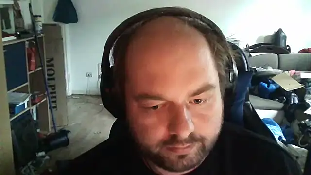 Snapshot of Pumba_Hornyboy chatting on 5, 10, 2025 Pumba Hornyboy online show from 5, 10, 2025