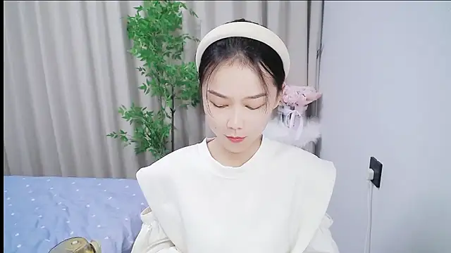 mili0923 online show from 4, 11, 2025