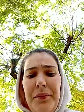 Snapshot of Beatrice1905 chatting on 21, 10, 2025 Beatrice1905 online show from 21, 10, 2025