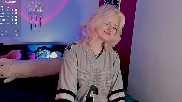 Snapshot of bixxxiz chatting on 19, 10, 2025 bixxxiz online show from 19, 10, 2025