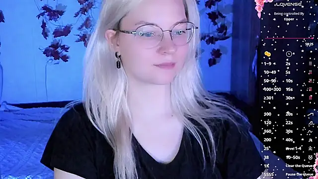 HoneyDazzle online show from 16, 11, 2025