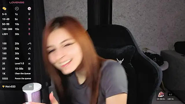 Snapshot of kitti_sweett chatting on 12, 1, 2026 kitti sweett online show from 12, 1, 2026