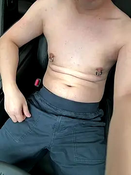 yichengm online show from 2, 11, 2025