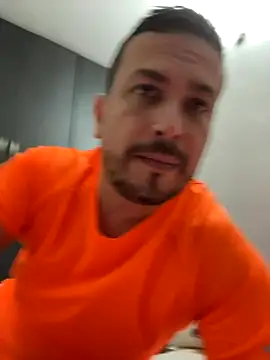 Snapshot of JX7NOVA chatting on 7, 10, 2025 JX7NOVA online show from 7, 10, 2025