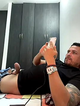 Snapshot of JX7NOVA chatting on 31, 10, 2025 JX7NOVA online show from 31, 10, 2025