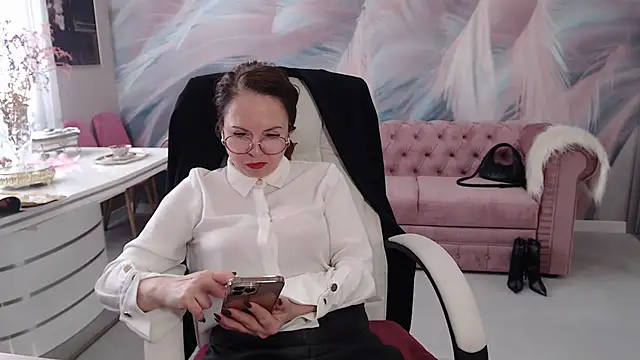 Arisa5000 online show from 7, 2, 2025